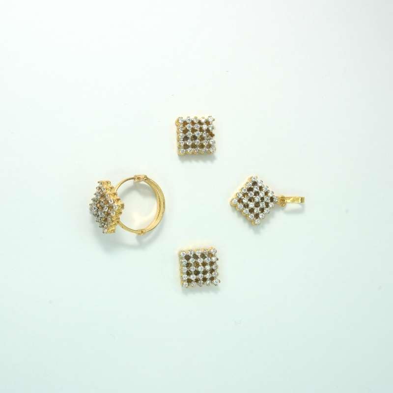 Elegant Square Pendant Set for Women 1 1