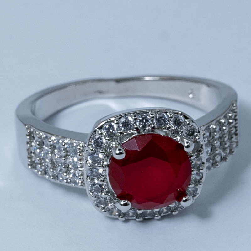 F-Jewels Spider Diamond Ring 1 red spider diamond