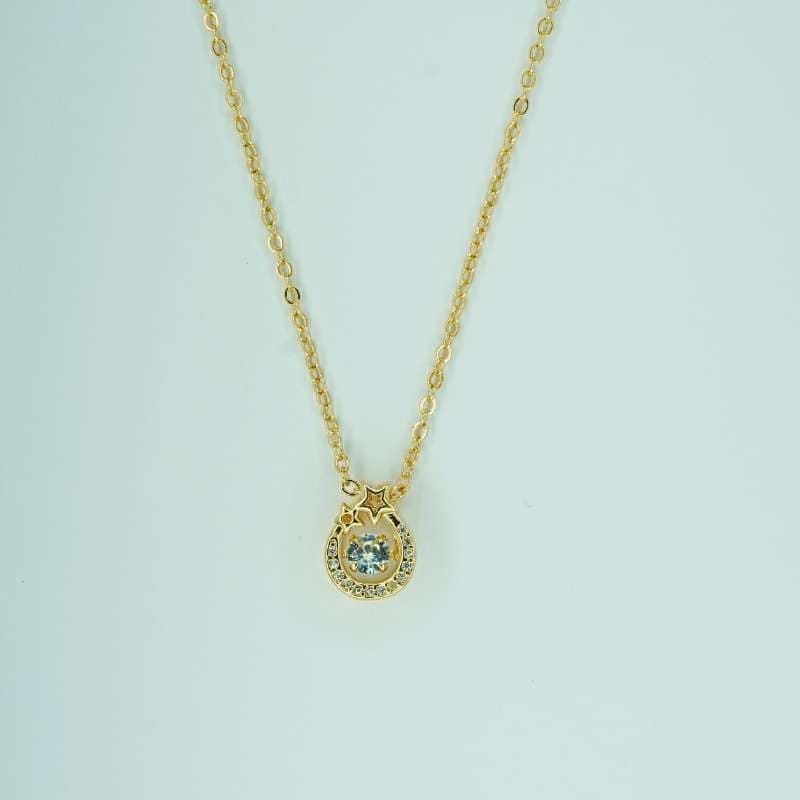 Gold and Diamond Pendant Necklace 1 necklace
