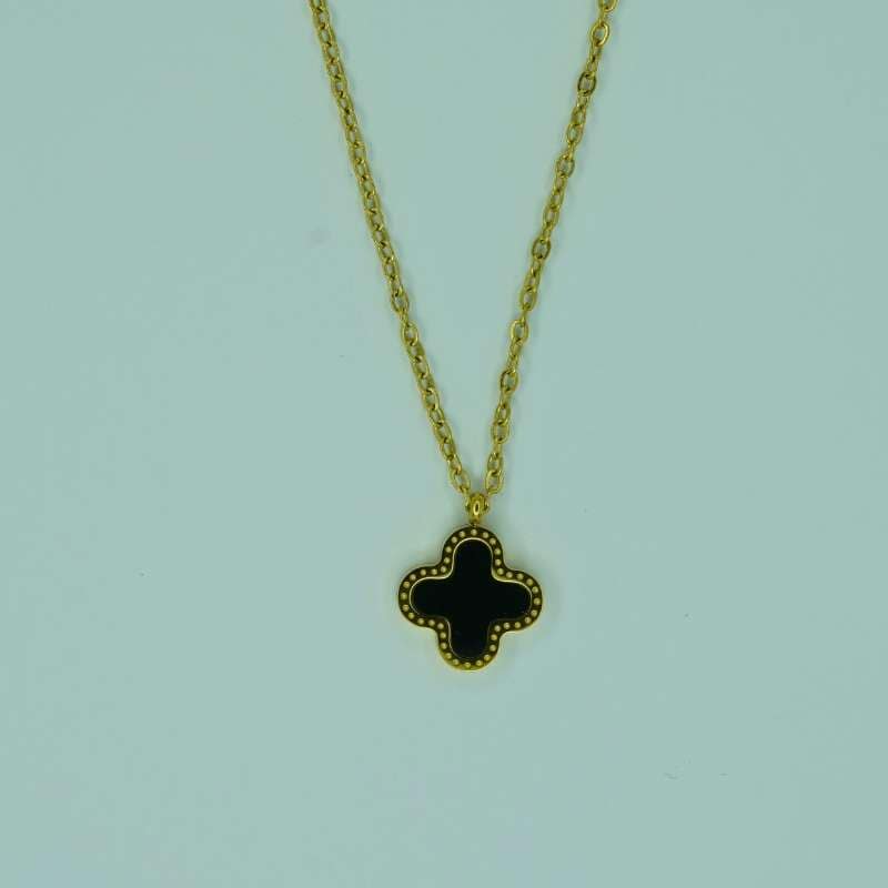 Gold Necklace with Black Clover Pendant - Elegant Charm 1 5